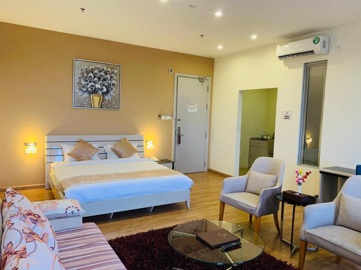 Wafa Hotel & Apartment Kampong Mata Mata Exterior photo